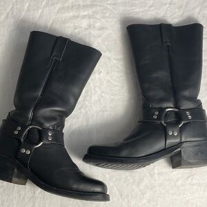 Motorcycle harness women’s boots
